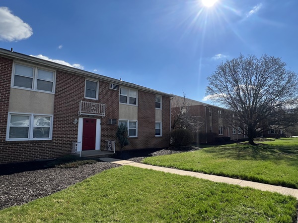 2051 Susquehanna Trail Apt. B
