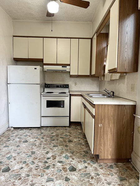 2081-419 N. Newberry c