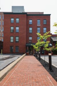 2169-50 N. Duke St. #306 k