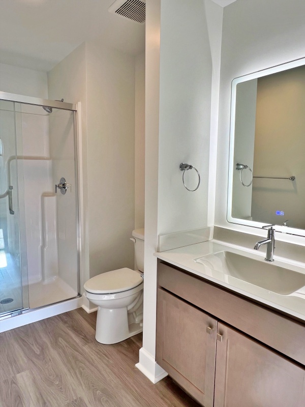 2132-50 N. Duke St. 402 g
