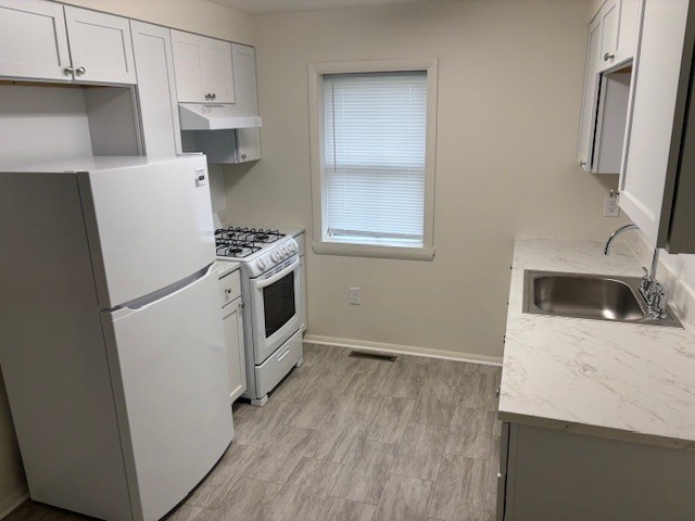 2227-1634 W Market St. C b