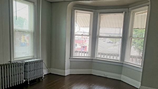 2230-1134 W King St. #2 c