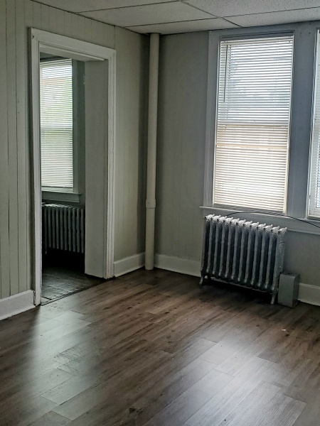 2230-1134 W King St. #2 d