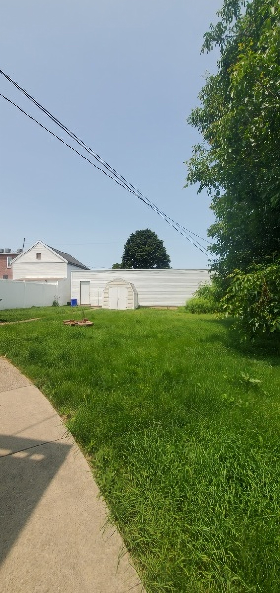 2231-21 E 9th Ave. #1 g
