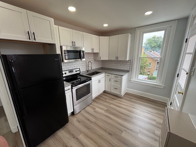 2242-303 Chestnut St. #3 c